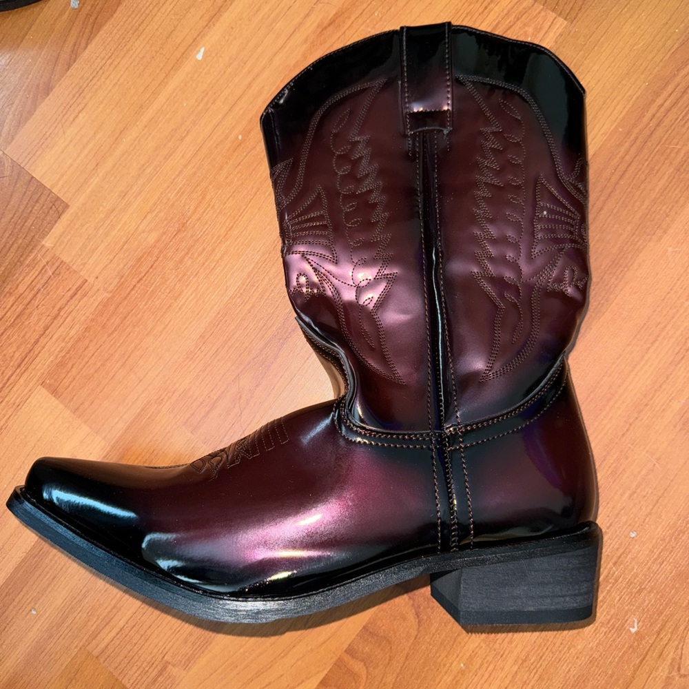 Shiny Black and Burgundy Cowboy Boots